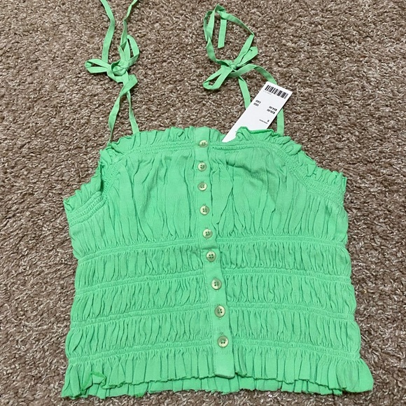 Urban Outfitters Tulla Smocked Cami NWT - Picture 4 of 7